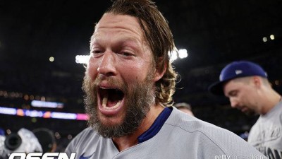 공 안 던져서 좋다, 야구 안 한다니까 초유의 파격, 은퇴한 투수가 국대라니…커쇼는 왜 WBC 합류했나