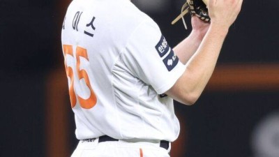 “폰세 때문에 자신감이 같이 올라갔는지 모르겠지만…” 美 스카우트도 감탄, 와이스 독립리그→ML 신화 ‘우연 아니다’