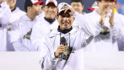 1할 타자가 어떻게 감독 됐냐고? 정치를 잘하신 듯 임창용 소신 발언! 운장→명장 거듭난 염갈량, 선수 때 쌓인 한, 감독으로 풀고 있다