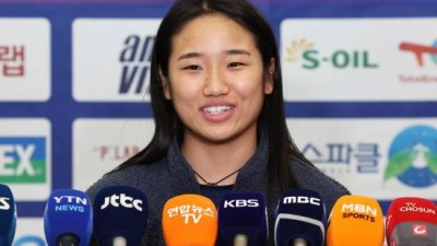 안세영, 마인드도 '세계 1위'→왕즈이, 항상 최선 다해 고마워...나도 지지 않으려고 더 노력할 것 [인천공항 인터뷰]