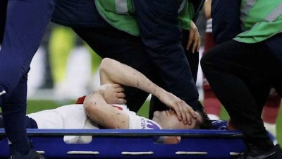 손흥민 봤다면 얼굴 감쌌다 산소호흡기 차고 겨우 경기장 OUT→토트넘 소속 마지막 경기일 것...SON 절친 수술 진행, 장기 결장 확정