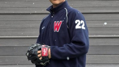 155㎞ 그냥 던질 것 모두가 감탄! 휘문고 변지석, 194㎝에 이런 유연함이라니... '정규경기 0회' 유망주에 왜 스카우트 몰렸나