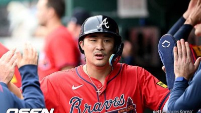 ‘와’ 김하성 이렇게 비난 받은 적 있었나, 황당 부상에 美팬들 뿔났다 “곧 시즌 시작인데 얼음 위를 걷다니”