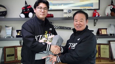 [오피셜] 캠프 출발 17시간전 극적 합의! '2년 최대 16억' 장성우, KT와 FA 계약 완료 → 12년 동행 '약속'