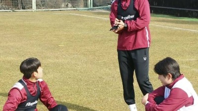 [k1.live] “한국서 이런 훈련 처음 해봐요” 제주 선수단 한목소리…세르지우 감독 훈련에는 ‘공’이 있다