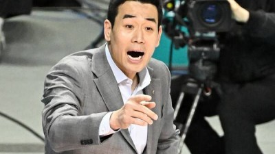 죄송합니다 고개 들지 못한 고희진 정관장 감독, 자네테는 불의의 사고