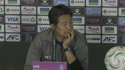 ‘한일전 석패’ 결승행 좌절한 이민성 감독, 고개 숙였다…“상대 선방이 아니라, 우리가 못 찼다”