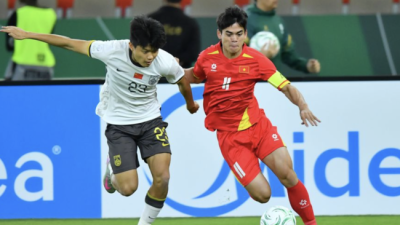 이런 날이 오다니? ‘한국 3,4위전 상대는 김상식 감독’ 중국, 베트남 3-0 격파…일본과 아시안컵 우승 다툼