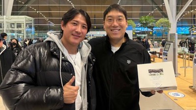 새벽 5시 몰래 찾아온 손님, 'KT 영원한 동료' 황재균 이제는 한 사람의 팬으로 응원합니다 [IS 현장]