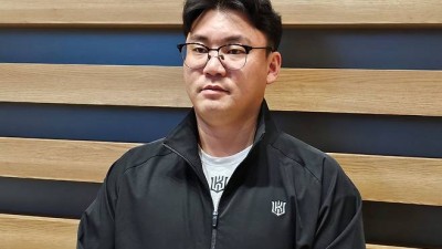 '50억 FA' 김현수 때문? 평생 강민호 못이길듯 2년 16억이라니…모두가 놀란 저평가, 본인 생각은 [인터뷰]