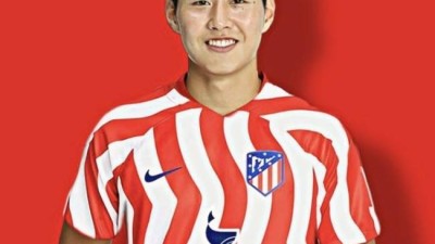 '862억' 이강인 아틀레티코 마드리드행 이적료 책정, PSG도 매각 의사...엔리케 감독이 반대 '무조건 이강인 잔류'