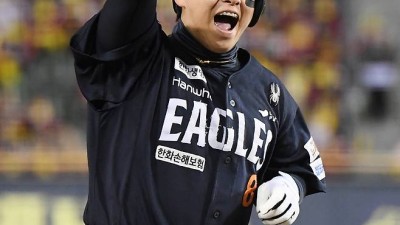 '10억원 대박' 노시환, 다년계약 대신 연봉 계약했다…김서현 데뷔 첫 억대 연봉 진입 [공식발표]