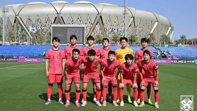 선수 맞아? 이젠 화도 안 난다 자존심 상한 축구 팬들, 이민성호 향해 날 선 비판...두 살 어린 일본전 패배 '후폭풍'