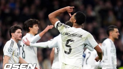 이쯤이면 팬들하고 싸우자는 거죠? ’홈팬들에게 야유’ 받은 벨링엄, 골 넣고 ‘음주세리머니’