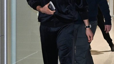 ‘서류 문제’ 이정후, LA 공항서 구금됐다가 풀려났다..美 거물 정치인도 나서