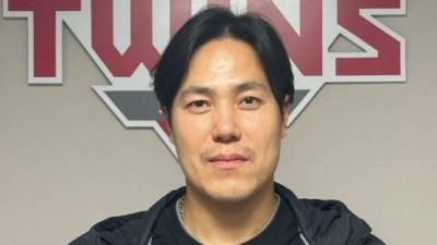 홍창기-박동원보다 먼저, LG '헌신좌' 김진성 3년 16억 최고령 다년계약...구단 최초