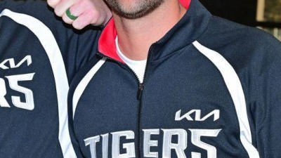 ‘ML 컴백 포기’ 30억에 KIA 남았더니 다 떠났네, 슈퍼 에이스 살벌한 경고 “찬호, 첫 타석 빈볼 조심해→그날은 쉴게”