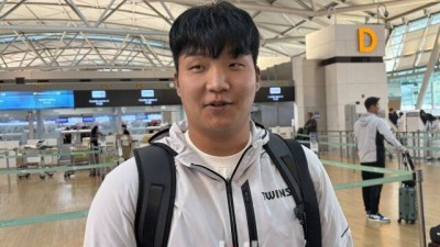 '6kg 감량' LG 역대 최초의 선수, 왜 사이판캠프 만족도 200%였을까…삼성 120억 캡틴과 우정 쌓다 서로 방망이 교환했어요