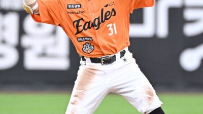 손아섭 한화와 FA 계약→시간차 트레이드 모색→KBO 2618안타 타자 현실적 출구전략→이대로 죽지 않아