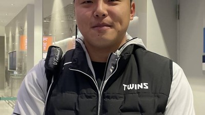 염경엽 쓴소리→KS 탈락→억대 연봉+캠프 합류 대반전! 바짓가랑이 잡고 가네요