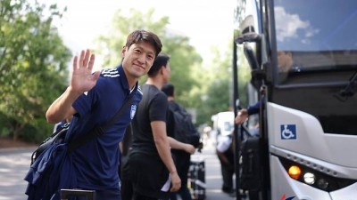 '울산과 결별' 이청용, 결국 고개 숙였다...세리머니 논란 죄송, 이성적으로 행동했어야