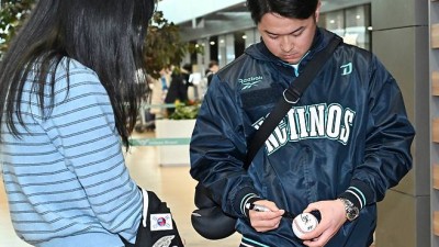 이렇게 작은 투수가 있다고? KBO 최단신보다 7cm 크다, 한국에선 다를까