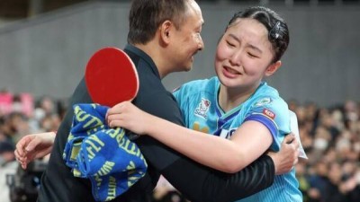 '삐약이' 신유빈 상대 압도적 우위, 17세 日 탁구 초신성...일본 무대 제패→끝내 눈물 아버지에게 우승 선물하고 싶었어