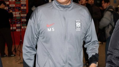 '전격 경질' 사례 있었다, '아시안컵 부진' 이민성 감독 거취 '기로'