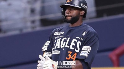 사구 하나에 날아간 前 한화 선수의 꿈? 결국 MLB 복귀 실패… 한국서 꼬인 양키스 최고 유망주