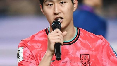 이강인 위기다, 최악의 단독 보도...'토트넘-아틀레티코 이적 거부' 엔리케 감독, PSG 재계약 협상 시작