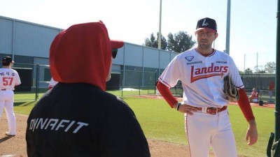 외인 교체 ‘신의 한 수’ 되나…196cm 장신 좌완 드디어 베일 벗다, 40세 포수 감탄 “가볍게 던졌는데 힘 느껴져”
