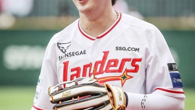 중견수 FA 최대어? 단지 오늘을 사는 악바리만 있을 뿐… 돈보다 더 먼저인 게 있다