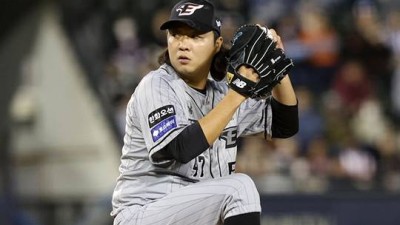 외야 자원이냐, 우완 유망주냐, 중복 자원이냐...한화-KIA의 김범수 보상선수 눈치게임 승자는?