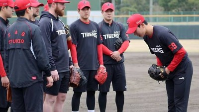 한화로 가게 됐지만 KIA도 응원할게요 20억 FA 보상선수 '애틋한' 작별 인사→곧바로 동료들과 정식 인사도 못 나눈 이유