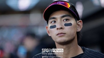 “이정후, 우익수로 가라” SF 잔인한 공식 통보했다… “이정후 수비 나빴다” 결국 중견수 잃었다