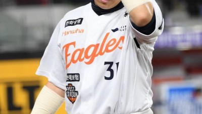 갈곳 잃은 손아섭, 한화는 3일전 '마지막 제안' 던졌다…손혁 단장 트레이드는 나중 문제, 우선 사인부터 [멜버른현장]