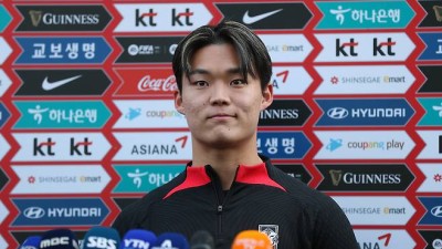 ‘韓 국대’ 인기 폭발, 또또 ‘英 PL 러브콜’ 받는다 “리즈 유나이티드→이적 시장 마감 직전 오현규 영입 계획”