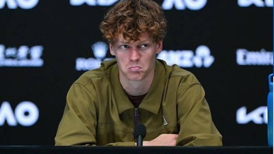 [김경무의 오디세이]  야닉 시너가 '불사조' 조코비치에 패한 이유?