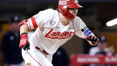 “다년계약 논의 예정” SSG, 최지훈과 3억7000만 원에 계약…조형우는 최고 인상률