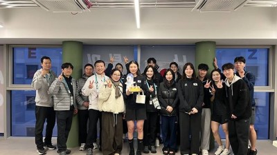 여자쇼트트랙 심석희 밀라노서 생일파티…최민정도 함께 ‘원팀’으로 뭉쳤다