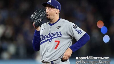 은퇴한 줄 알았다 다저스 에이스도 깜짝 놀란 커쇼의 결정…반면 본인은 완전히 지친 상태