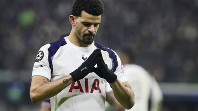 [PL 24R] 질 뻔한 경기 살렸다...솔랑키, 지루 연상케 하는 스콜피온킥 작렬→토트넘, 맨시티와 난타전 끝 2-2 무승부