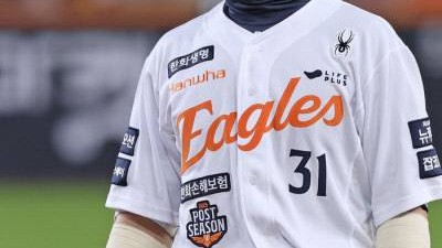 사인앤트레이드는 희망 고문일 뿐…‘1년 계약+연봉 삭감’ 한화 잔류 말고는 답 안 나오는 손아섭