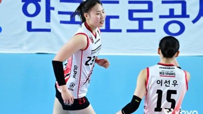 '왜 진작 안 썼나!' 인쿠시 제친 1R 신인 18점 폭발! 정관장 7연패에도 소득 있었다 앞으로 기회 많이 줄 것 [김천 현장]