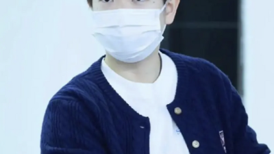 눈에 띄게 야위었다 부상 이탈한 세계 1위 쑨잉샤, 한 달만에 나타났다