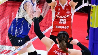 그라제~ 여긴 광주여! 페퍼저축은행, 3-0 현대건설 셧아웃! → 시즌 상대전적 4승1패 압도
