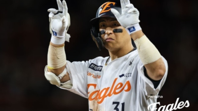 ‘결국 백기 투항’ 손아섭, 한화와 1년 1억 계약…3000안타의 꿈 이룰 수 있나?