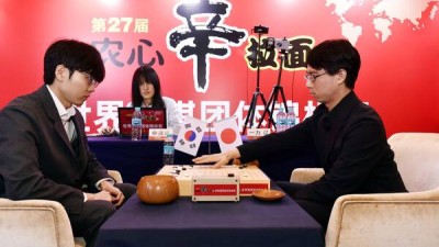 신진서, 혼자 남아 모두 이기고 농심신라면배 우승 '한국 6연패'