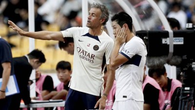 ‘굿바이 이강인’ 6관왕 ‘대역사’ 함께 작성한 ‘사령탑’ 엔리케 PSG 감독 재계약 거절 후 맨유 지휘봉 잡나 “양측 이미 접촉”