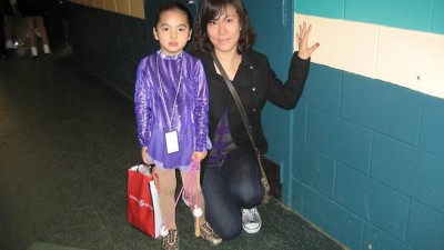 어린 딸 올림픽 반대했던 엄마…15년뒤 ‘태극 패딩’ 입고 밀라노 관중석에